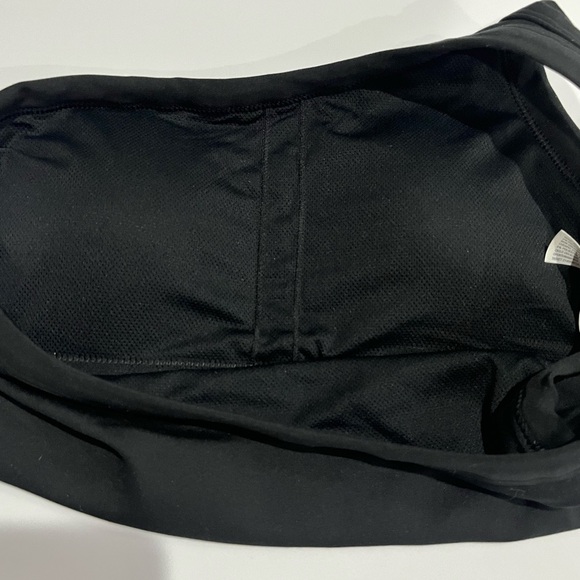 NWT Light Support Brushed Sculpt Asymmetrical Sports Bra - Black M - Picture 9 of 12